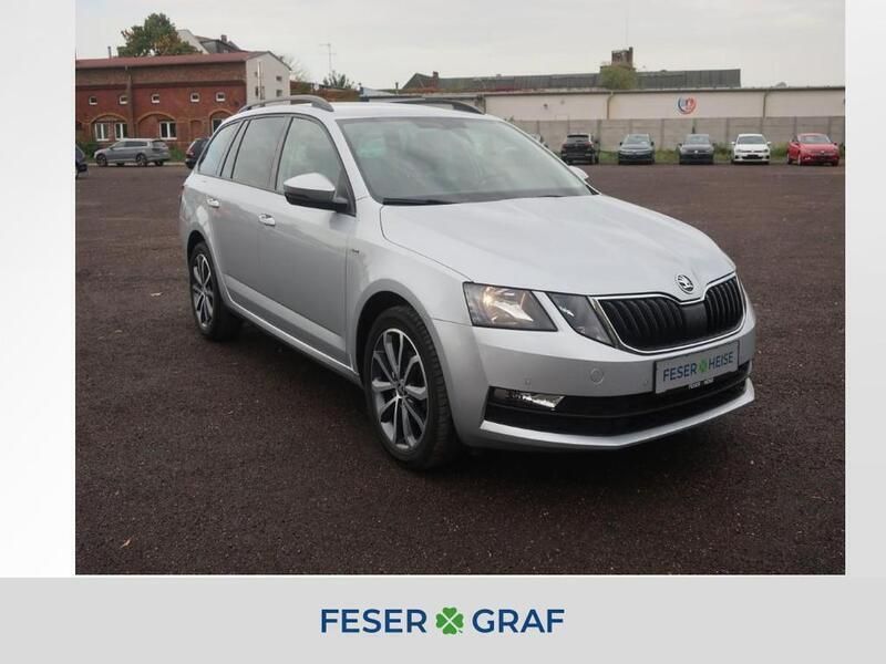 Silber Gebraucht 2019 Skoda Octavia Ambition Kombi | 16.950 € (Fairer Preis) - Bild 1/4
