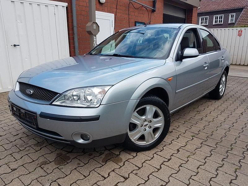 Grau Gebraucht 2003 Ford Mondeo Limousine | 1.790 € (Guter Preis) - Bild 1/4