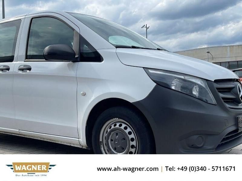 Gebraucht Mercedes Vito 114 PS (83 kW) 2018 Weiß Van