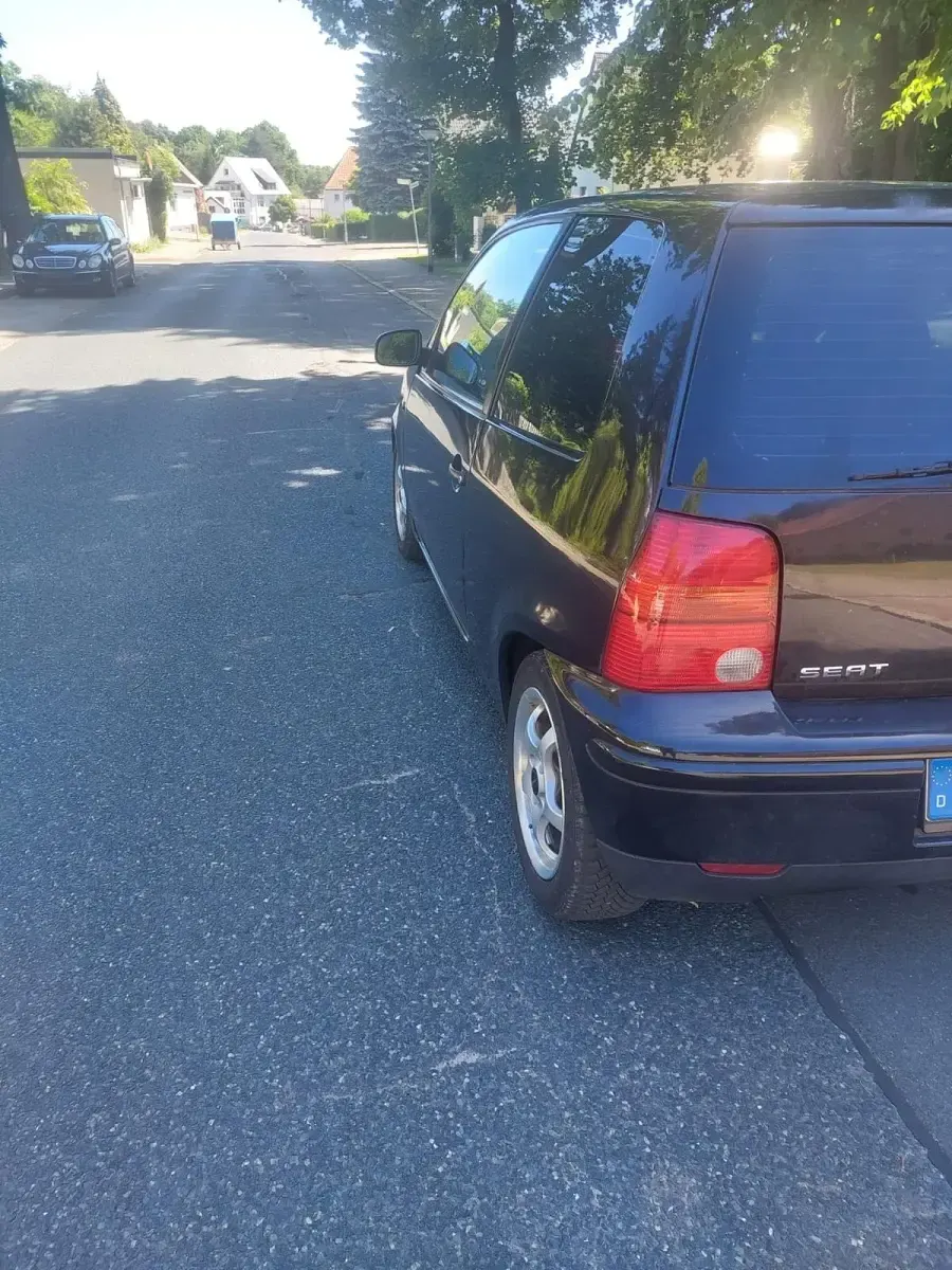 Gebraucht Seat Arosa 75 PS (55 kW) 2002 Schwarz Kleinwagen