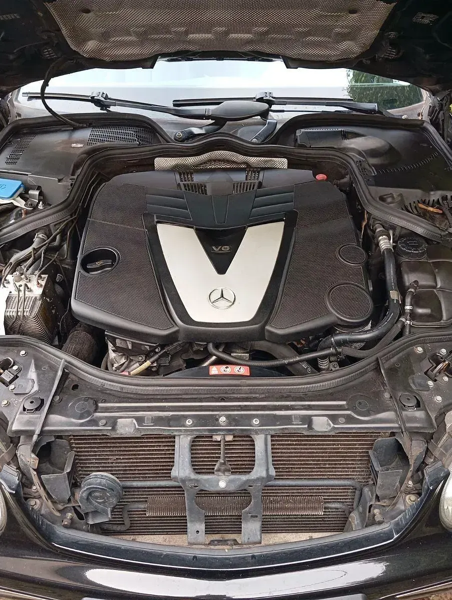 Gebraucht Mercedes E280 Avantgarde 190 PS (139 kW) 2005 Schwarz Kombi