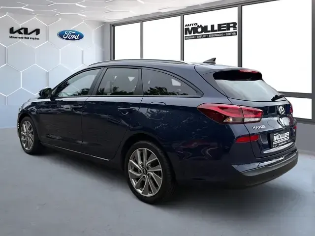 Gebraucht Hyundai i30 Passion Plus 140 PS (102 kW) 2018 Blau Kombi