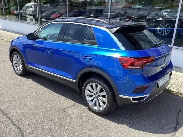 Gebraucht VW T-Roc Sport 150 PS (110 kW) 2021 Ravennablau metallic SUV