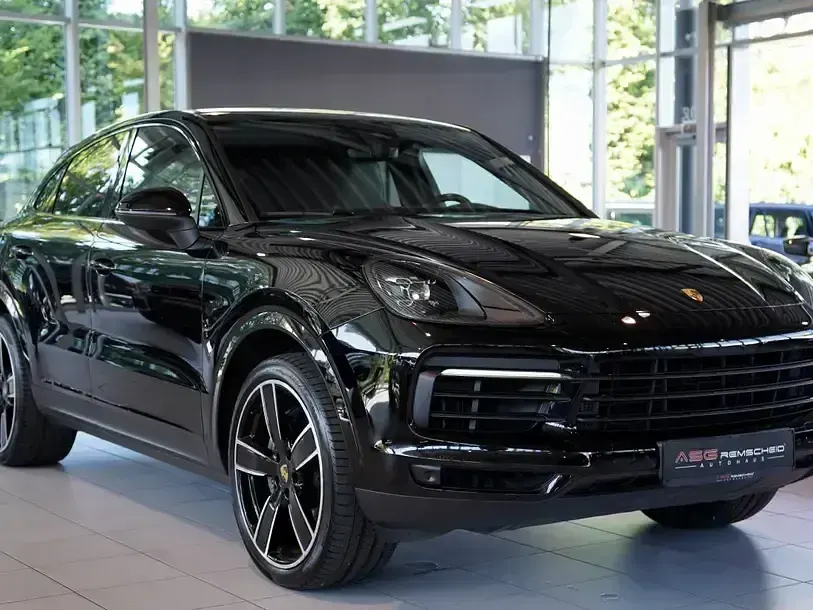 Second-hand Porsche Cayenne S 441 CP (324 kW) 2020 Negru SUV