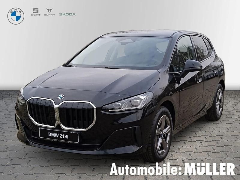 Schwarz Gebraucht 2024 BMW 218 Active Tourer Luxury Line Van / Kleinbus | 35.600 € - Bild 1/4