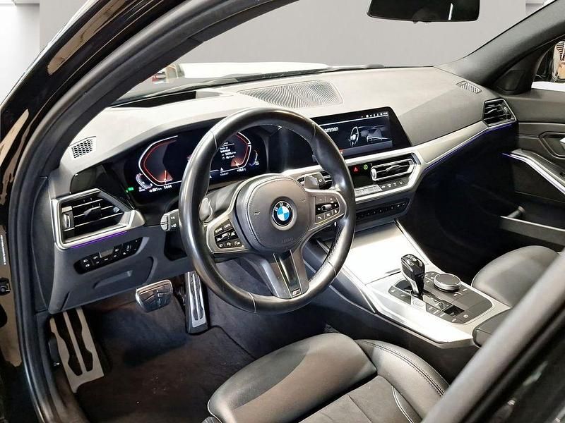 Gebraucht BMW 330 M Sport 286 PS (210 kW) 2021 Schwarz Kombi