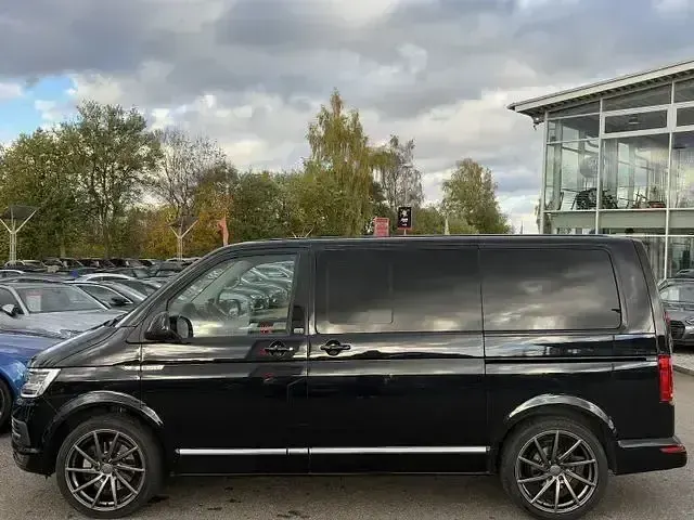 Używany VW Multivan Generation Six 110 KM (80 kW) 2016 Czarny Minivan