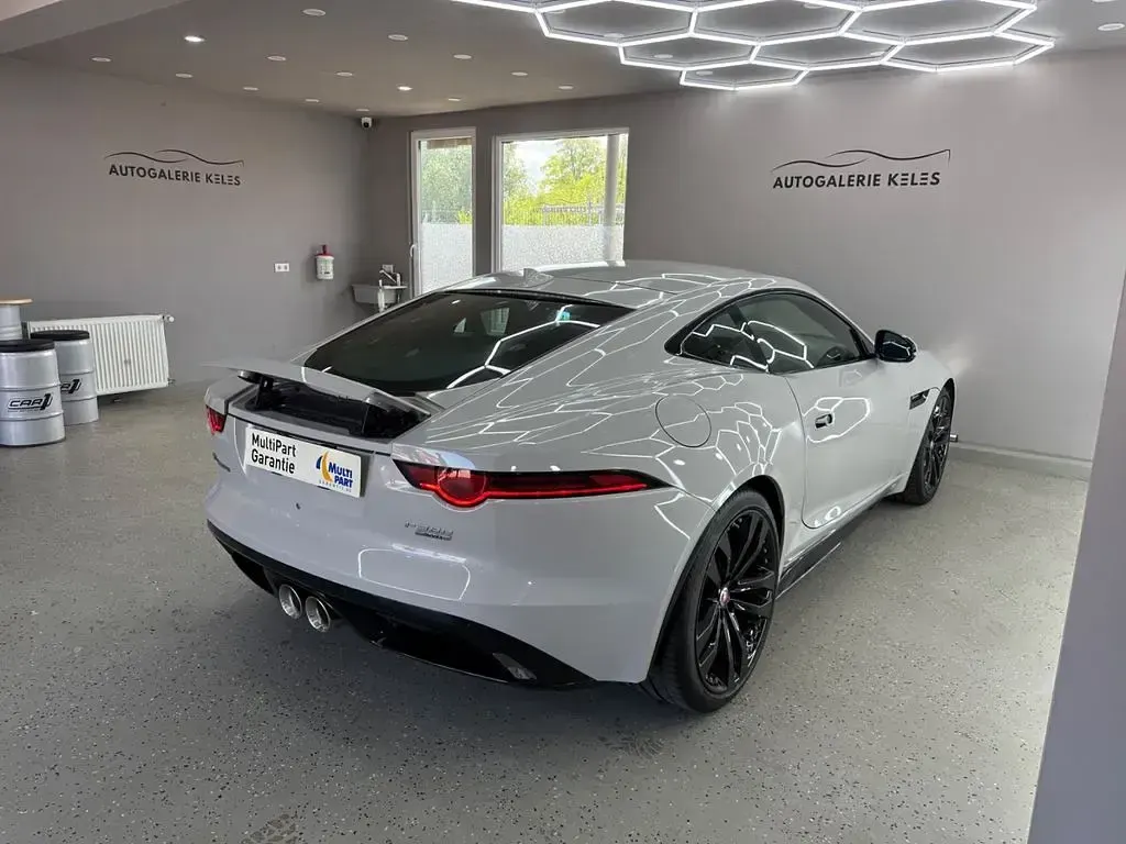Gebraucht Jaguar F-Type R-Dynamic 381 PS (280 kW) 2020 Grau Coupé