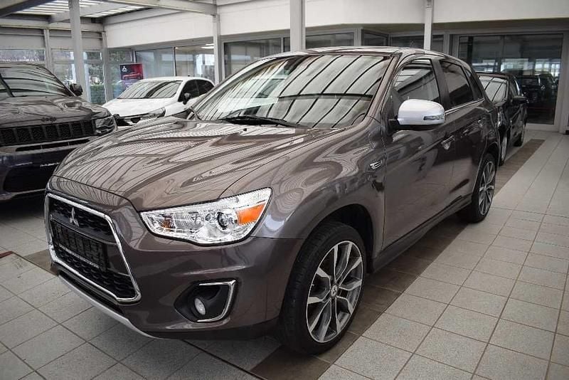 Braun Gebraucht 2014 Mitsubishi ASX Diamant Edition SUV | 9.750 € (Guter Preis) - Bild 1/4