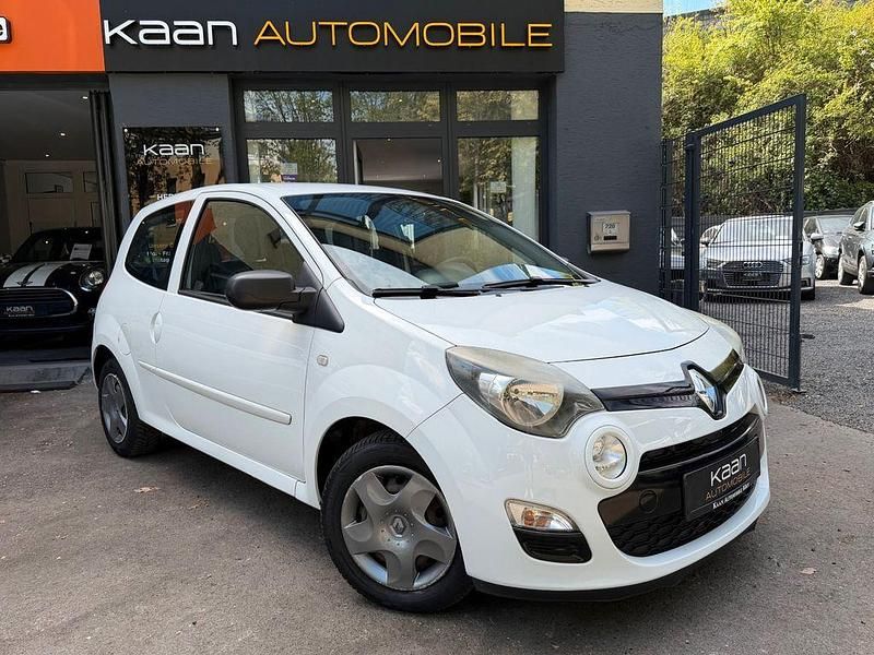 Second-hand Renault Twingo Expression 75 CP (55 kW) 2012 Alb Hatchback
