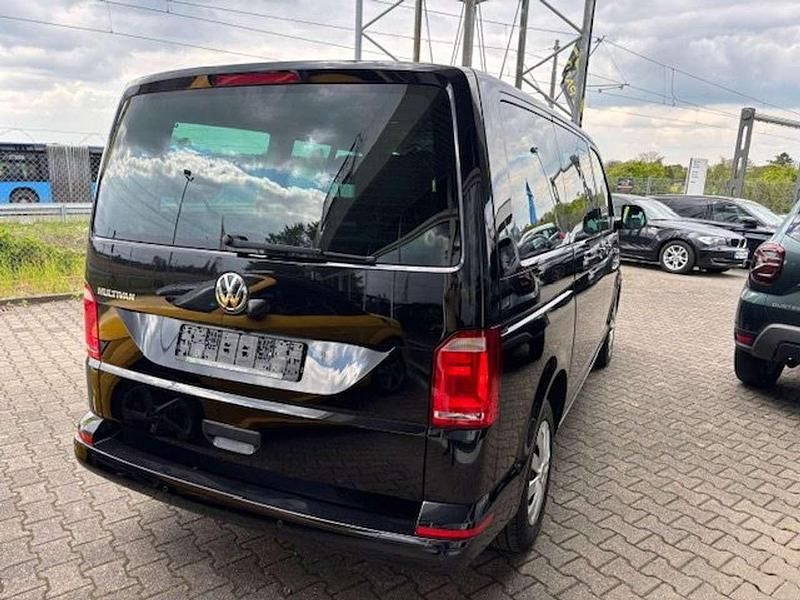 Second-hand VW T6 150 CP (110 kW) 2018 Negru Van