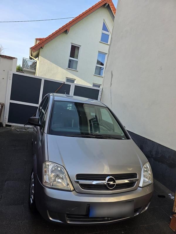 Gebraucht Opel Astra 87 PS (63 kW) 2004 Silber Kleinwagen