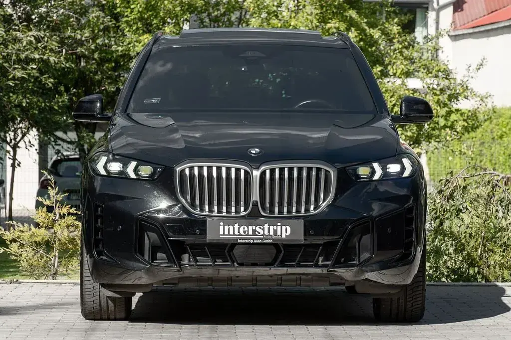 Gebraucht BMW X5 M Sport 298 PS (219 kW) 2025 Schwarz SUV