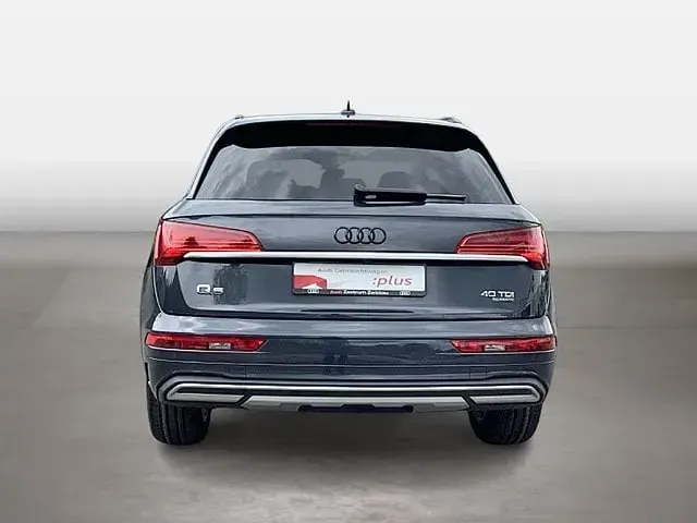 Gebraucht Audi Q5 Advanced 204 PS (150 kW) 2022 Manhattangrau metallic SUV