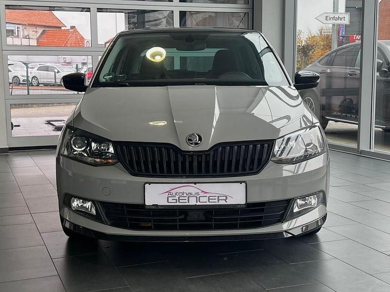 Gebraucht Skoda Fabia Monte Carlo 90 PS (66 kW) 2015 Grau Limousine