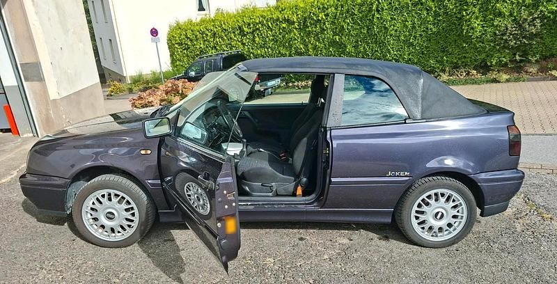 Gebraucht VW Golf Cabriolet 75 PS (55 kW) 1997 Violet Cabrio