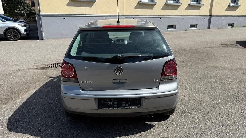 Brugt VW Polo 80 HK (58 kW) 2006 Grå Hatchback