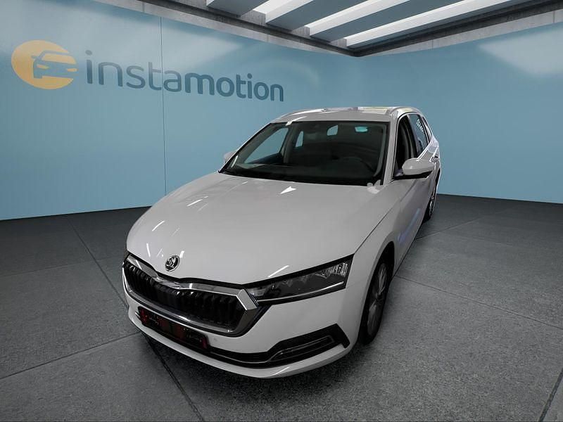 Weiß Gebraucht 2023 Skoda Octavia Kombi | 23.899 € (Fairer Preis) - Bild 1/4