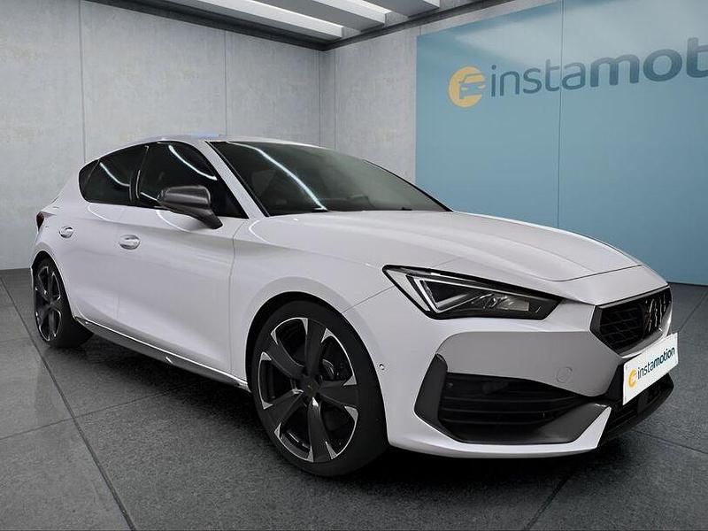 Gebraucht Cupra Leon 300 PS (220 kW) 2023 Weiß Kleinwagen