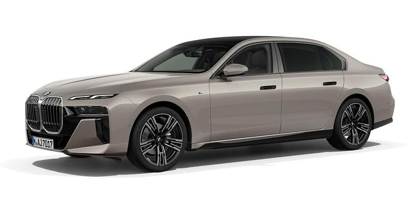 Grau Gebraucht 2025 BMW 740 Comfort Edition Limousine | 111.571 € (Superpreis) - Bild 1/4