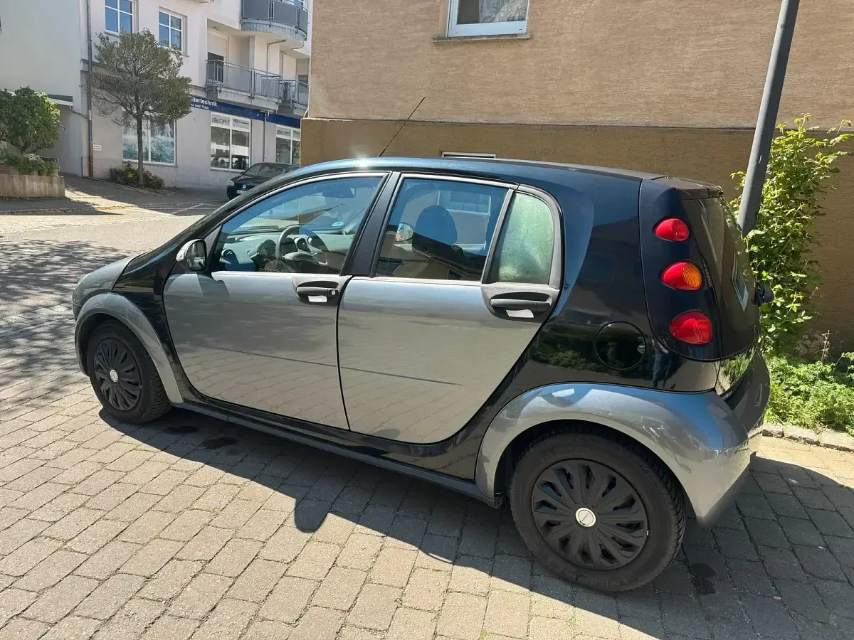 Usata Smart ForFour 95 CV (69 kW) 2009 Grigio Utilitaria