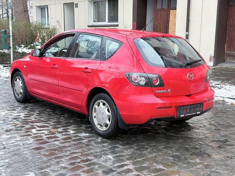 Gebraucht Mazda 3 Active Plus 105 PS (77 kW) 2007 Rot Limousine