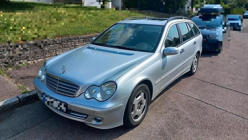 Silber Gebraucht 2006 Mercedes C220 Kombi | 1.900 € (Superpreis) - Bild 1/3