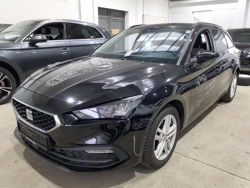 Gebraucht Seat Leon 150 PS (110 kW) 2022 Mitternachtsschwarz Kombi