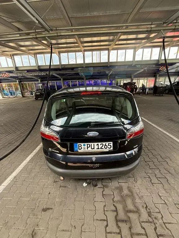 Gebraucht Ford S-MAX Ambiente 131 PS (96 kW) 2007 Schwarz Van / Kleinbus