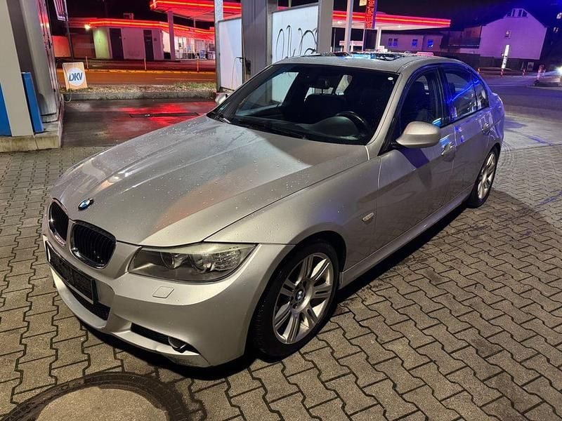 Gebraucht BMW 320 M Sport 170 PS (125 kW) 2009 Silber Limousine