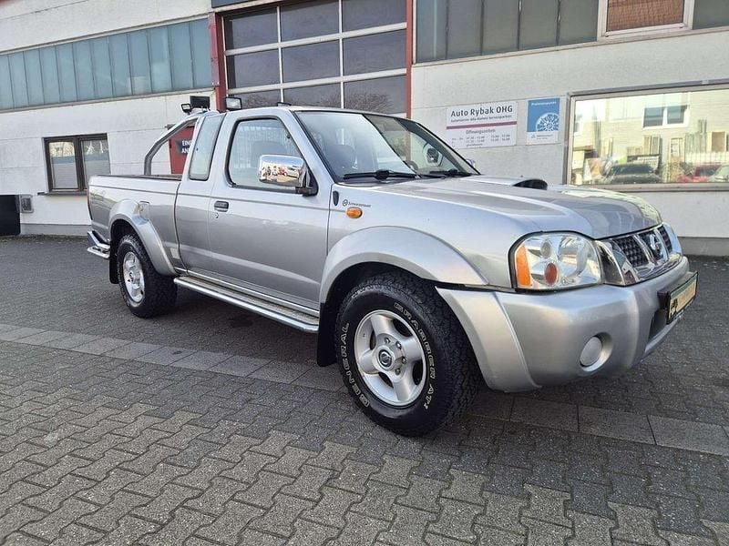 Gebraucht Nissan Navara 133 PS (97 kW) 2003 Silber Pickup
