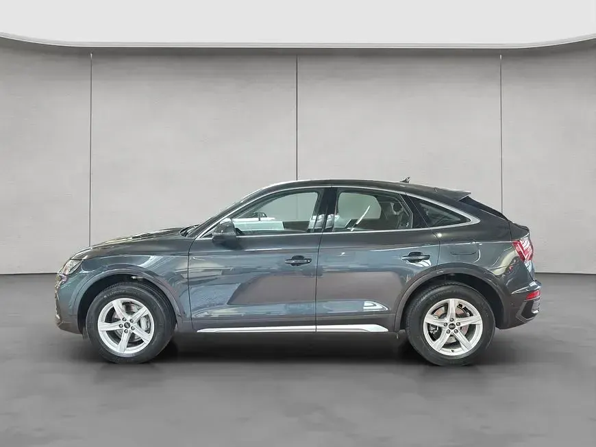 Gebraucht Audi Q5 Sportback Advanced 299 PS (219 kW) 2024 Manhattangrau metallic SUV