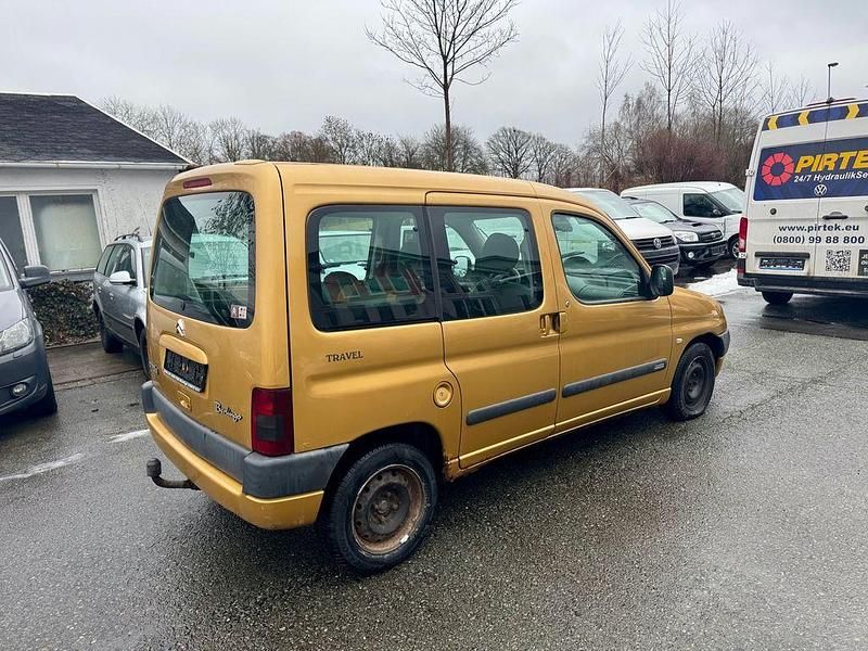 Gebraucht Citroën Berlingo 109 PS (80 kW) 2002 Gold Van / Kleinbus