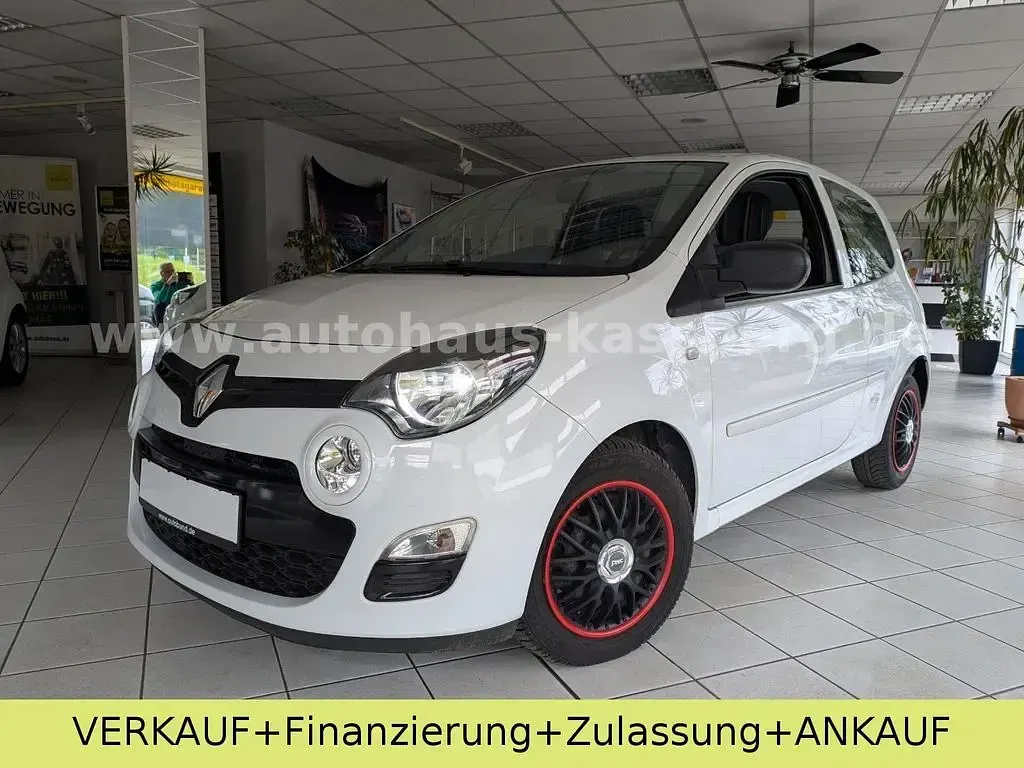 Używany Renault Twingo Expression 75 KM (55 kW) 2012 Biały Hatchback