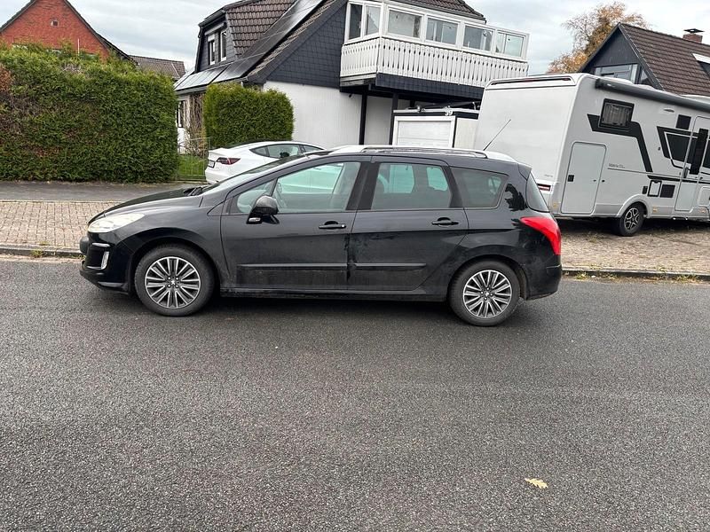 Gebraucht Peugeot 308 SW 109 PS (80 kW) 2008 Schwarz Kombi