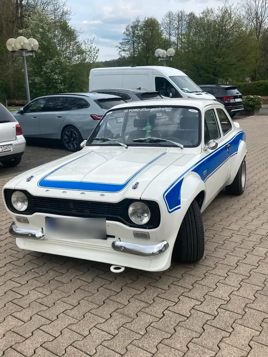 Gebraucht Ford Escort RS 140 PS (102 kW) 1975 Weiß Limousine