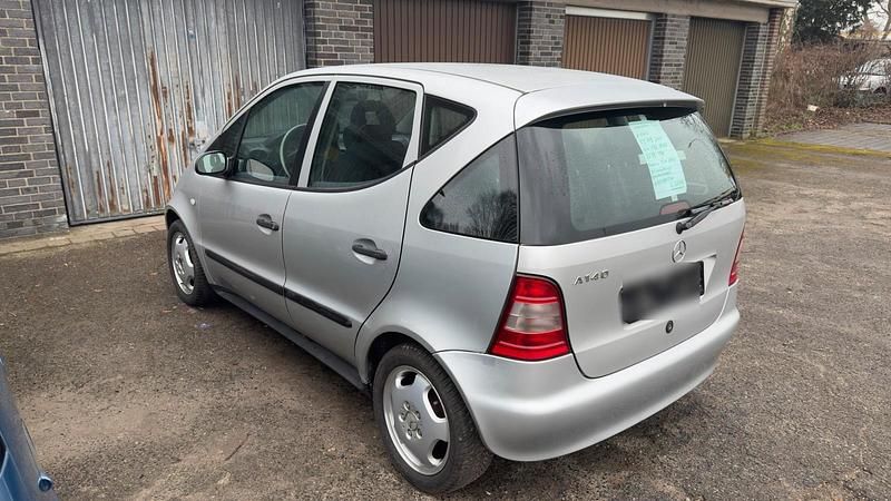 Gebraucht Mercedes A140 82 PS (60 kW) 2000 Grau Kleinwagen