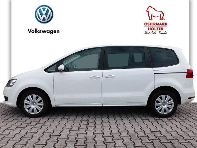 Gebraucht VW Sharan Trendline 140 PS (102 kW) 2013 Weiß Van / Kleinbus