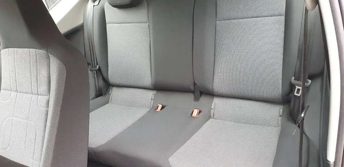 Gebraucht VW up! move up! 60 PS (44 kW) 2015 Weiß Kleinwagen