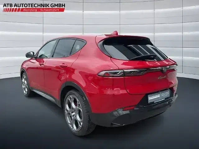 Gebraucht Alfa Romeo Tonale Veloce 159 PS (116 kW) 2024 Rot SUV