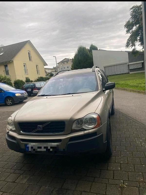 Grau Gebraucht 2004 Volvo XC90 SUV | 4.000 € (Superpreis) - Bild 1/4