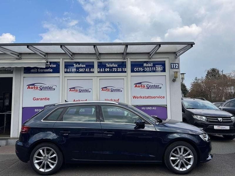 Gebraucht Audi A3 Design 116 PS (85 kW) 2017 Blau Limousine