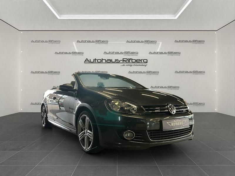 Gebraucht VW Golf Cabriolet Allstar 105 PS (77 kW) 2016 Grau Cabrio