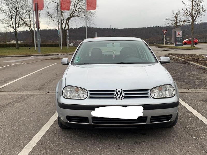 Gebraucht VW Golf IV 115 PS (84 kW) 2000 Grau Kleinwagen