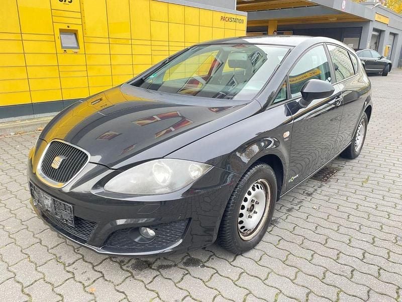 Schwarz Gebraucht 2011 Seat Leon Copa Limousine | 1.999 € (Superpreis) - Bild 1/4