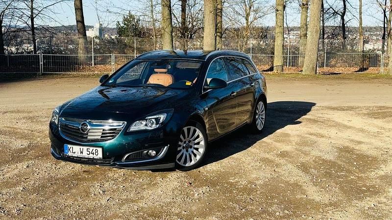 Grün Gebraucht 2014 Opel Insignia Edition Kombi | 4.800 € (Fairer Preis) - Bild 1/4