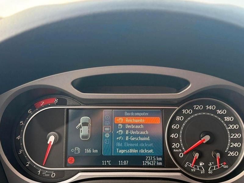 Gebraucht Ford Mondeo Titanium 220 PS (161 kW) 2009 Schwarz Limousine