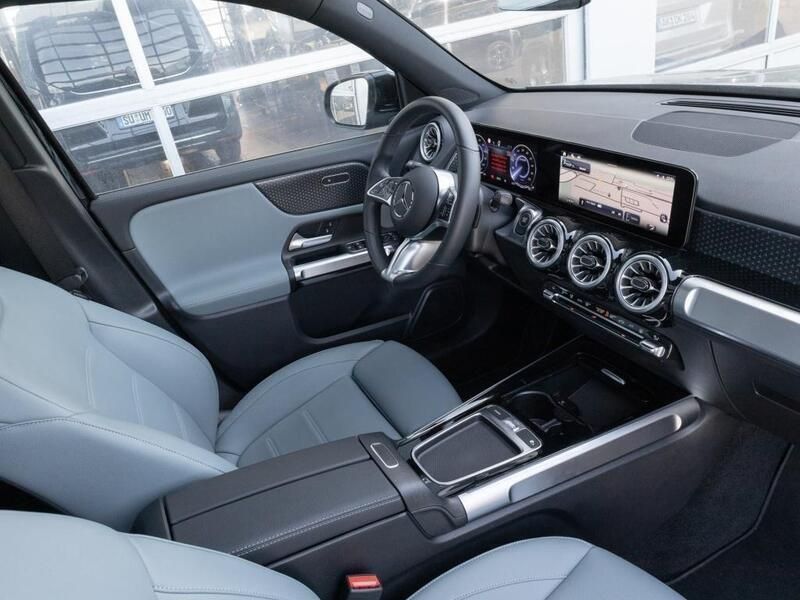 Gebraucht Mercedes EQB250 Progressive 139 kW (190 PS) 2024 Andere farbe SUV