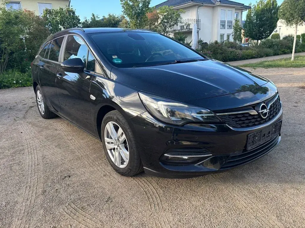Gebraucht Opel Astra Business Edition 105 PS (77 kW) 2021 Schwarz Kombi