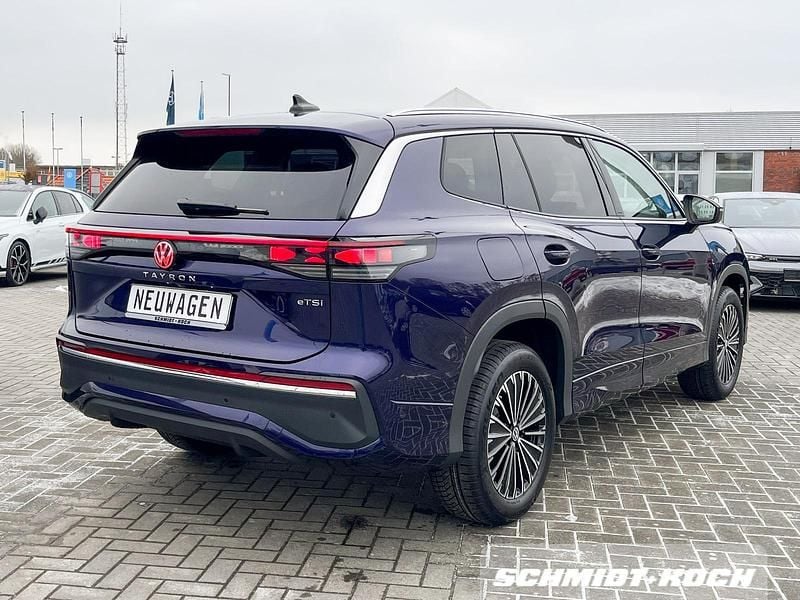Neu VW Tayron Elegance 150 PS (110 kW) 2026 Ultramarinblau (blau) SUV
